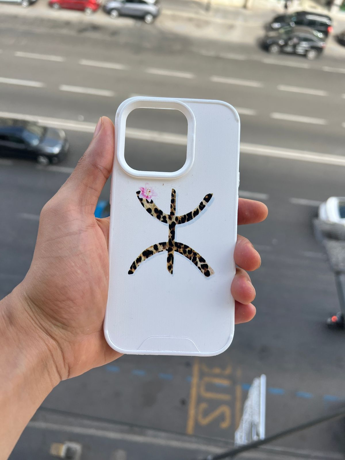 Amazigh leopard sign (blanc) - Amazigh Culture